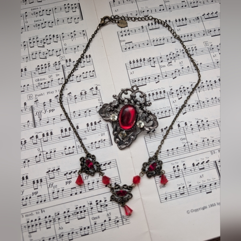 Elegant Red Gemstone Necklace and Brooch Set